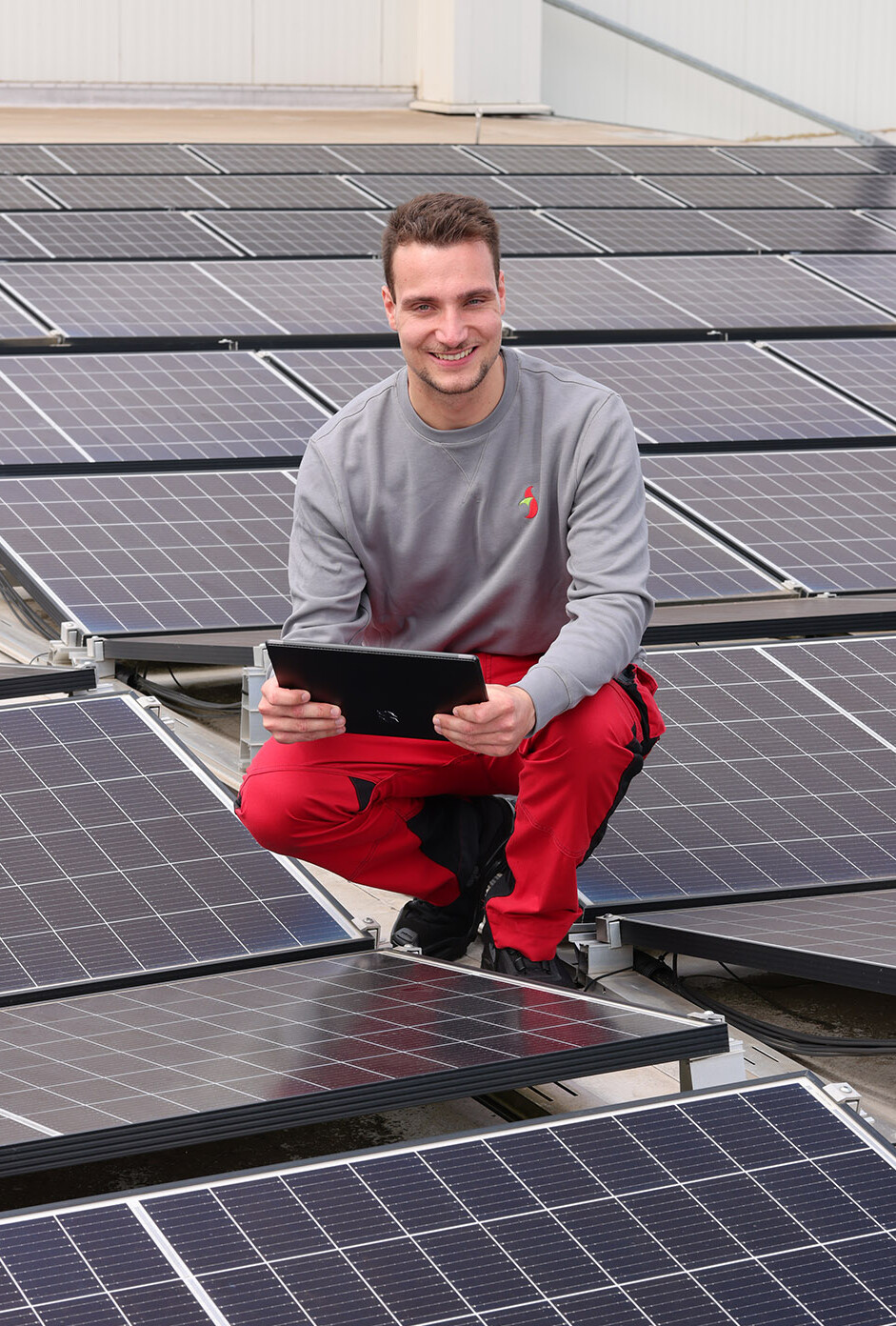 Mitarbeiter im Technik-Raum
